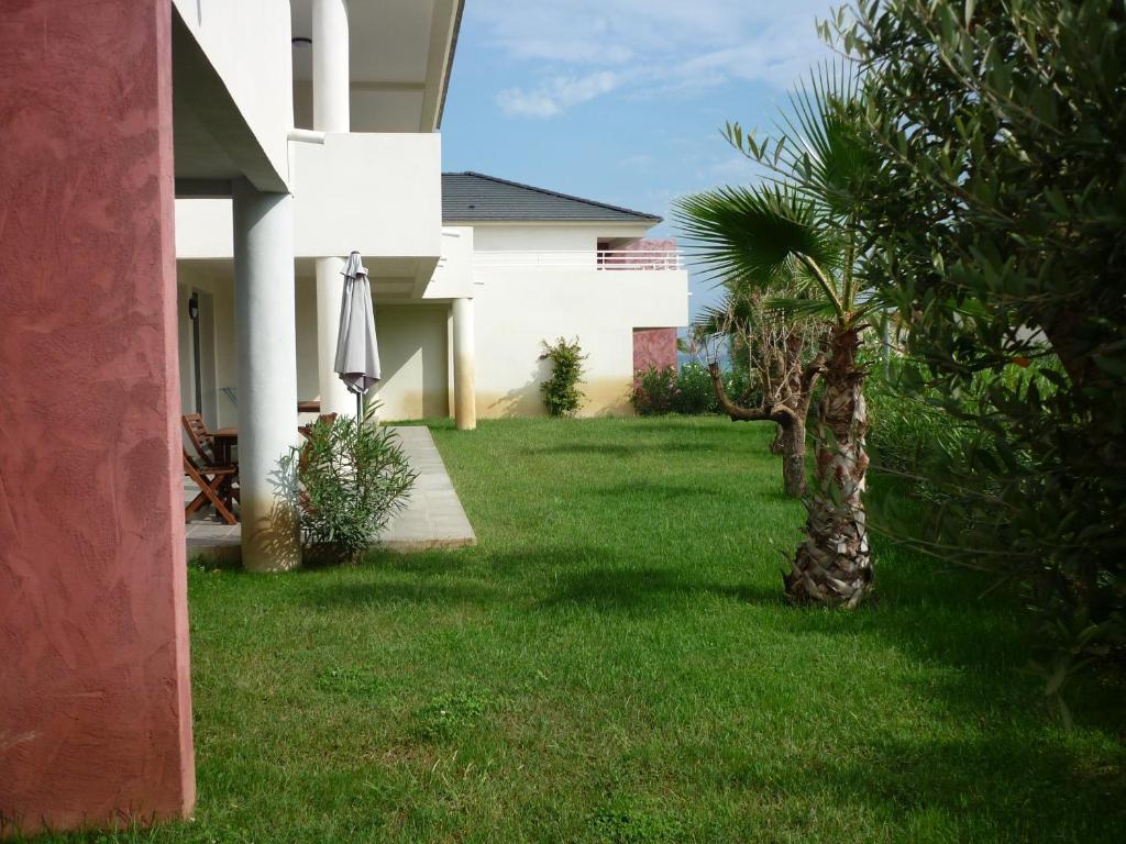 Residence Marea Resort Santa Lucia di Moriani Bagian luar foto